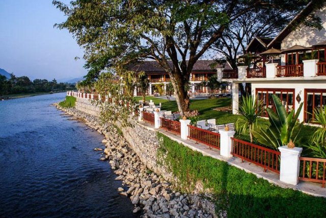Vang Vieng Riverside
