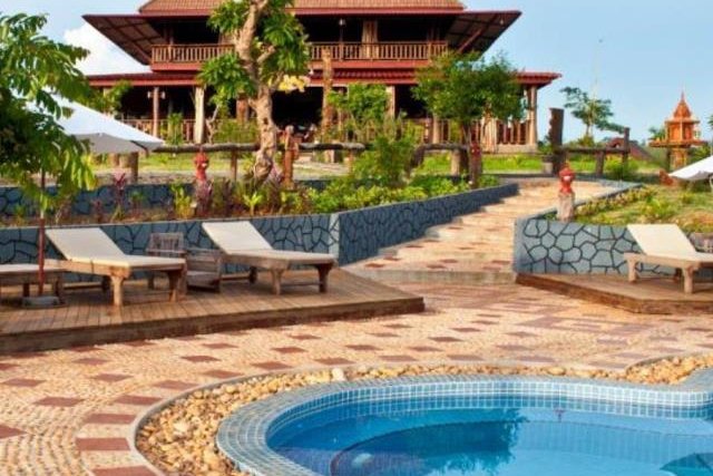 Ratanak Resort