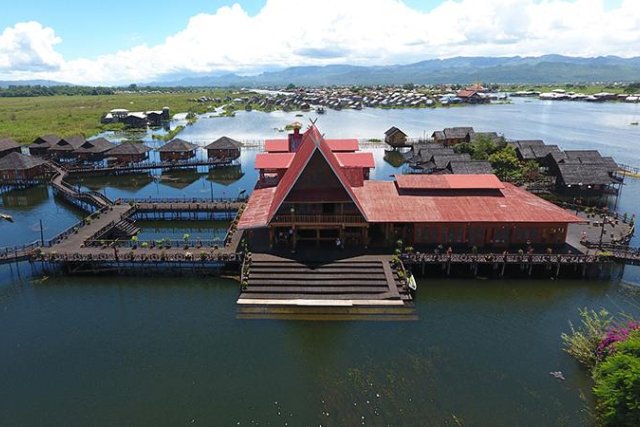 Golden Island Cottages