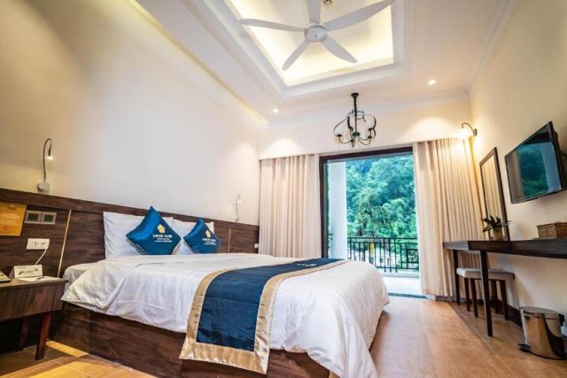 Saigon Babe Resort