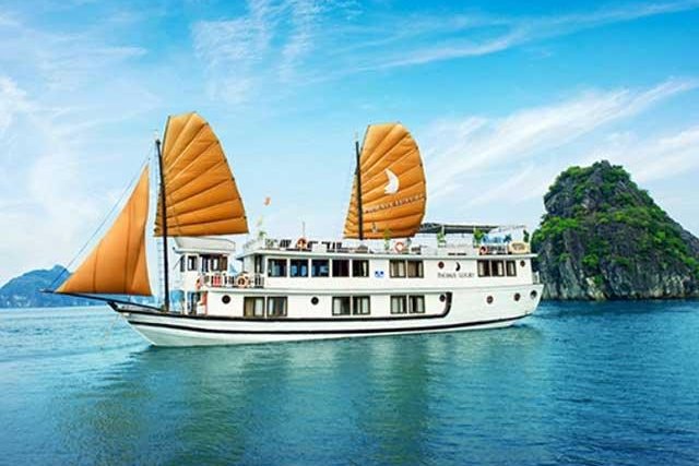 Halong Phoenix Cruiser