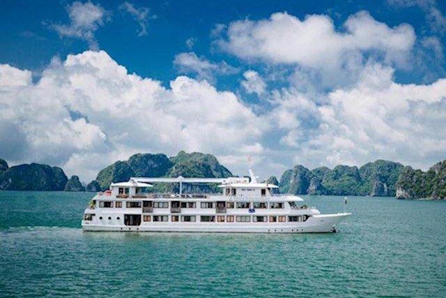 Athena Elegance Cruise