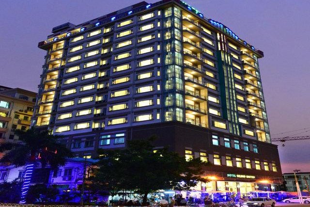 Hotel Grand United (Ahlone Branch)