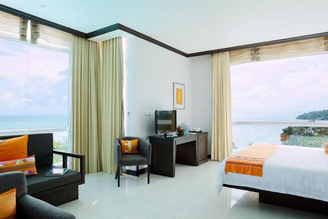 Independence Hotel Resort & Spa