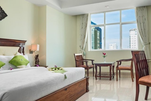 Green Palace Hotel