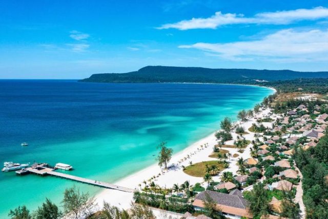 Royal Sands Resort