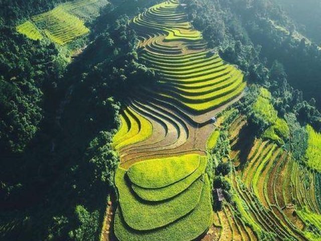 Impressive Vietnam with Sapa
