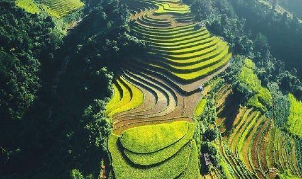 Impressive Vietnam with Sapa