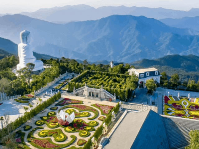 Vietnam Heritage Discovery
