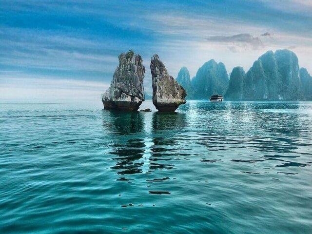 Hanoi - Halong - Ho Chi Minh - Siem Reap 8 Days