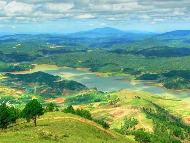 Dalat Hiking & Biking Tour