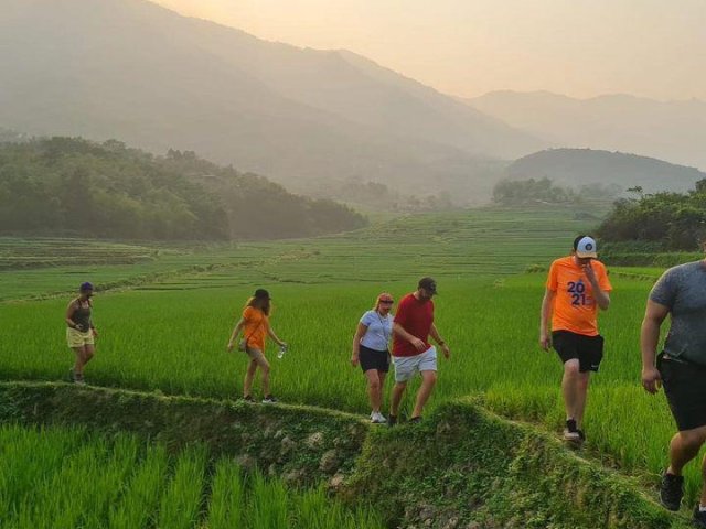 Vietnam Hiking Tour With Pu Luong