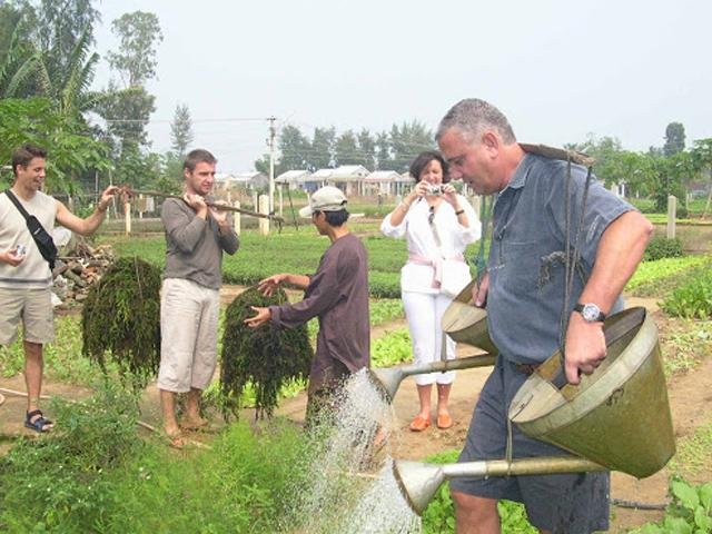 Half  Day Tour Tra Que Vegetable Village
