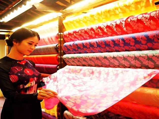 Shopping Around Hanoi