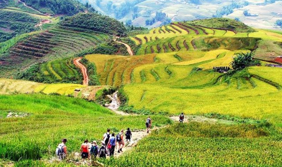 Vietnam Hiking Tour with Bac Ha