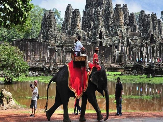Indochina Tour | Laos - Cambodia - Vietnam 12D