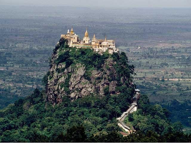 BAGAN MOUNT POPA DAY TRIP