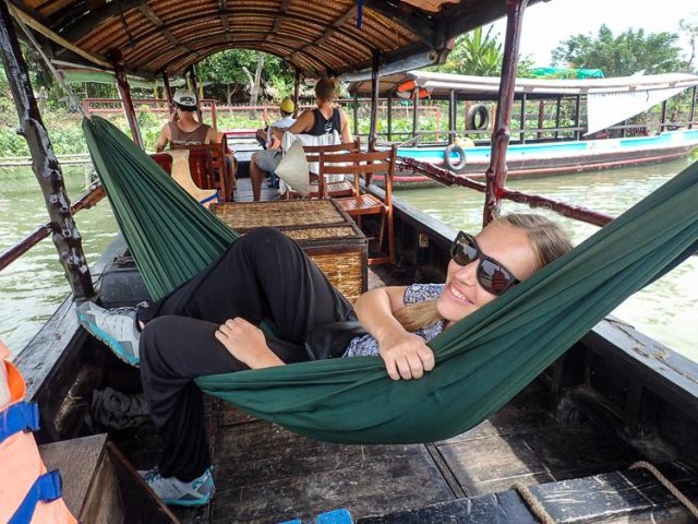Hanoi - Halong - Ho Chi Minh 6 Days