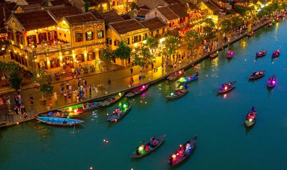 Hanoi - Halong - Danang 6 Days