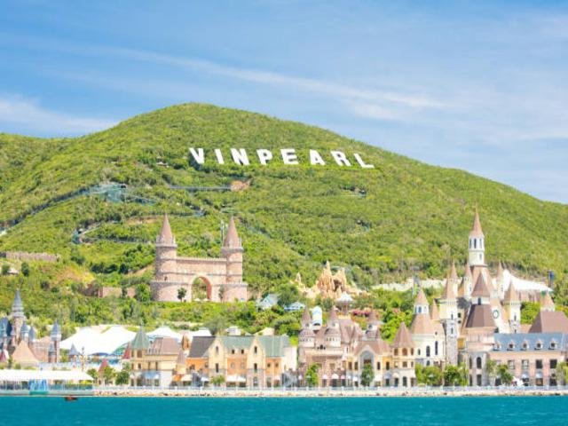 Vinpearl Land Nha Trang Ticket with roundtrip transfer