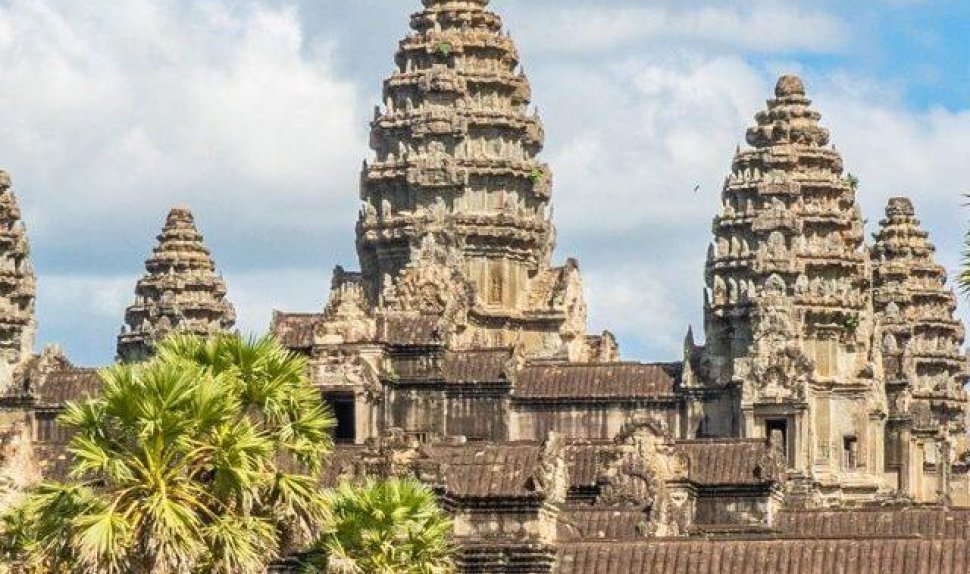 Explore Siem Reap & Phnom Penh