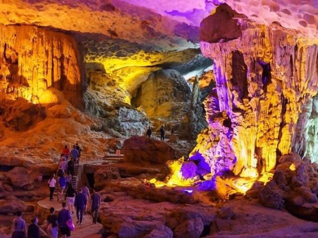 Halong 1 day luxury group tour