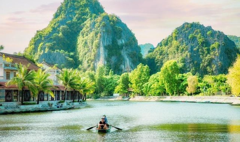 Phu Quoc – Hanoi – Ninh Binh – Halong 8 Days
