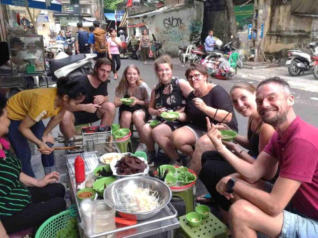 Hanoi street food tastes