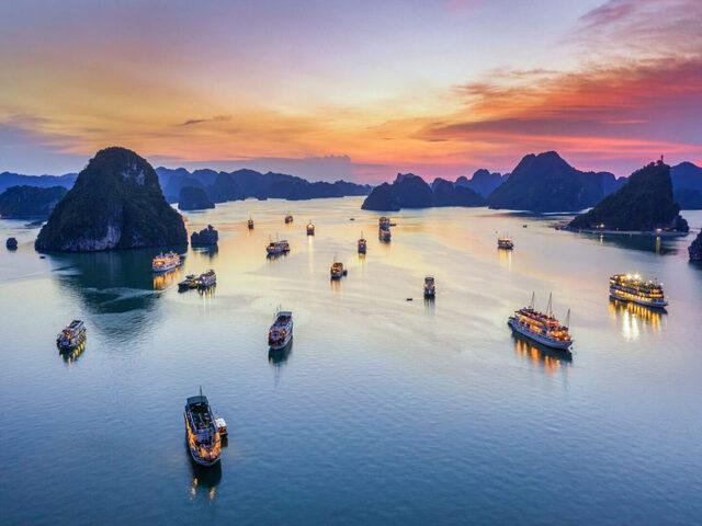 Hanoi - Halong - Ho Chi Minh - Siem Reap 8 Days