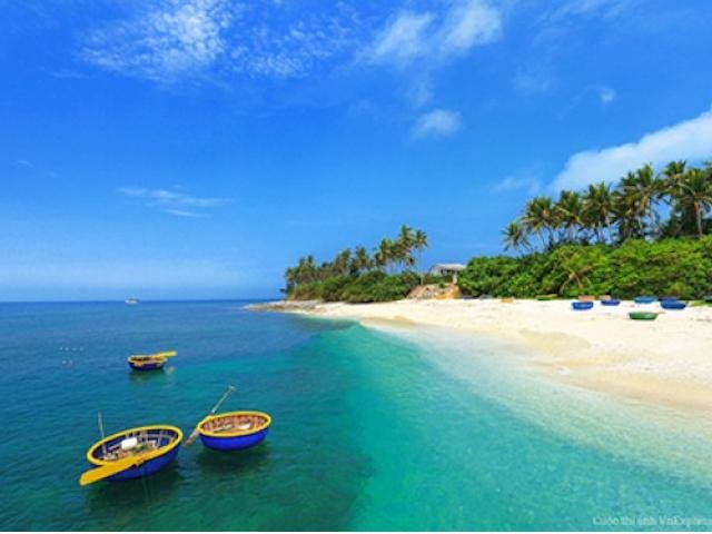 Mui Ne Beach Break