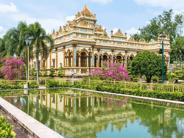 Ho Chi Minh city 4 Days
