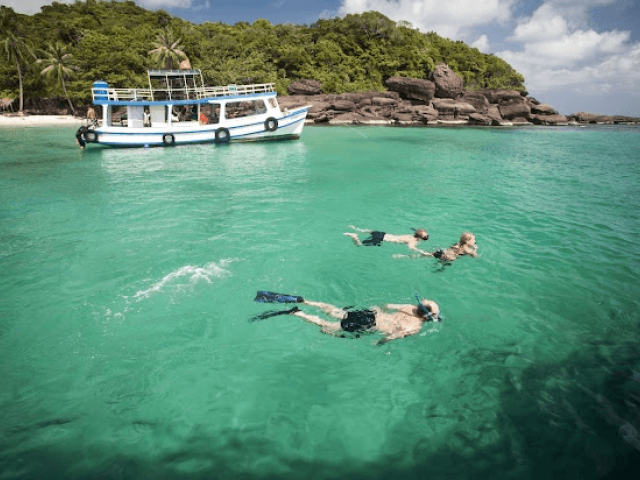 Hanoi – Halong – Danang – Hoian – Phu Quoc Island 10 Days