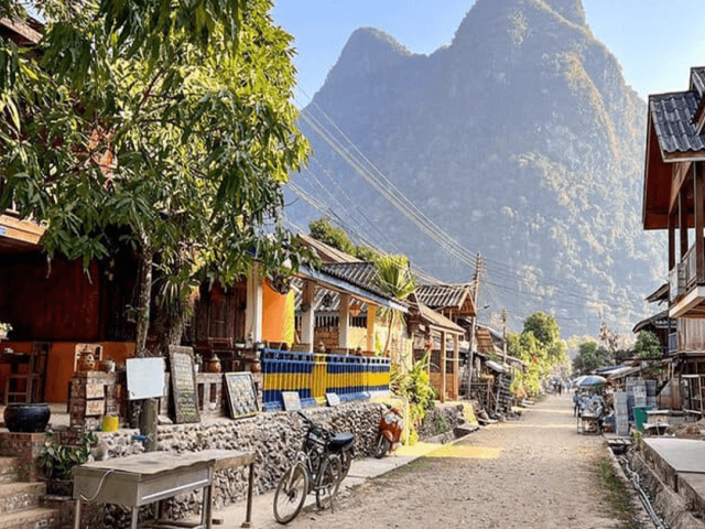 Hightlights of Luang Prabang and Vientiane