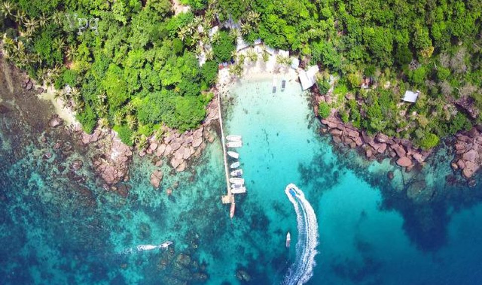 Hanoi - Halong - Ho Chi Minh - Phu Quoc 9 Days Tour Package