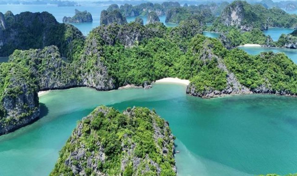 Overnight Cruise In Ha Long Bay