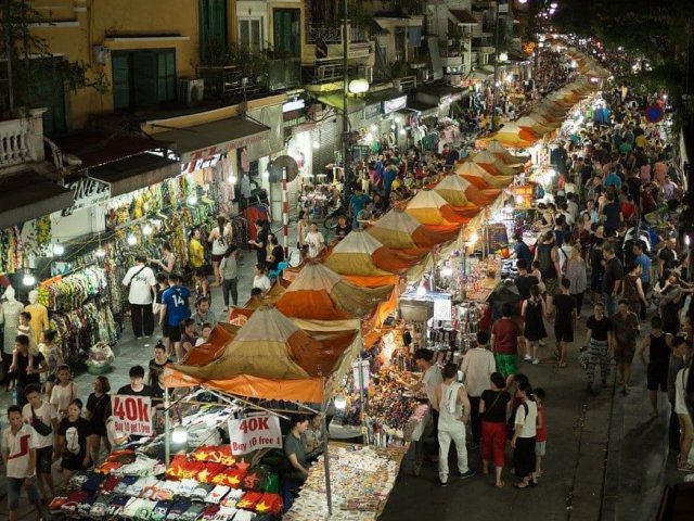 Vietnam - Holiday and Shopping