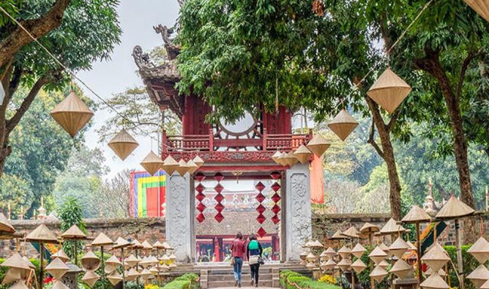Hanoi - Halong - Ho Chi Minh 6 Days