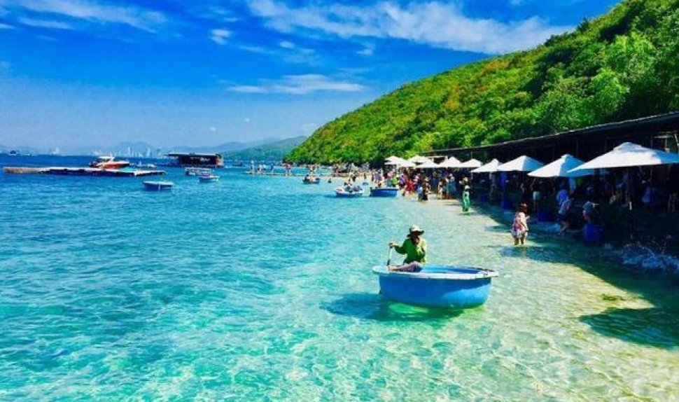 Nha Trang Diving Tour At Coral Bay