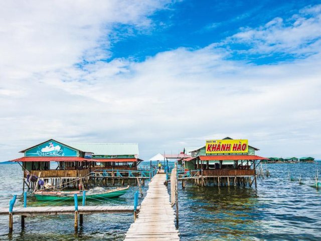 Vietnam with beach extension