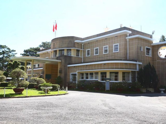 Dalat full day private city tour