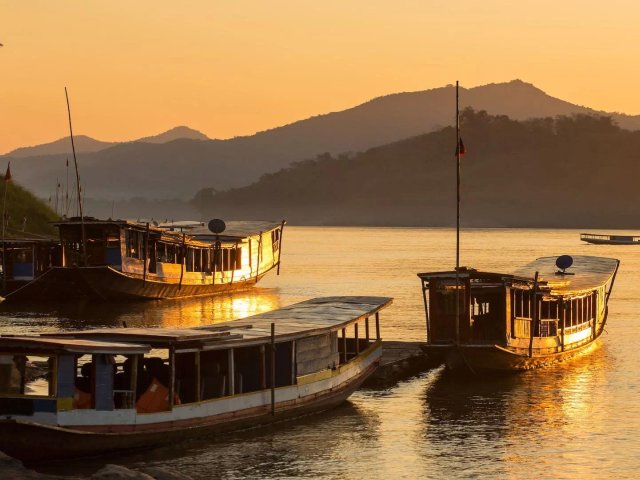 Impressive Tour Luang Prabang – Vang Vieng – Vientiane 7Days/6Nights