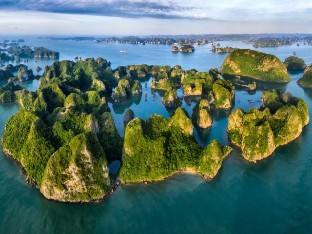 One day in Halong joining tour