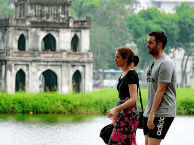 Honeymoon Special Hanoi - Halong bay - Da Nang 8 days tour