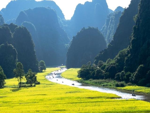 Hanoi - Ninh Binh - Halong - Hanoi 5 Days