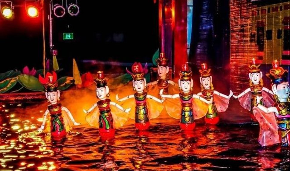 HANOI EVENING TOUR WITH CYCLO & WATER PUPPET SHOW