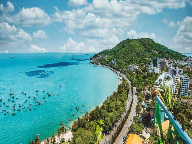 Ho Chi Minh 5 Days