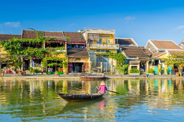 11 Day Enchanting Vietnam