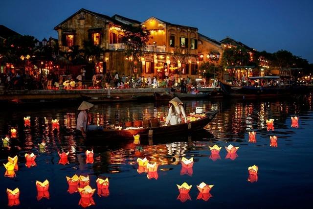 Hanoi - Halong - Danang 6 Days