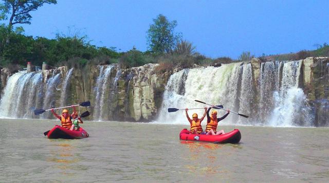 Dalat Rafting Group Tour
