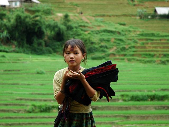 SAPA WITH MOUNTAINS
